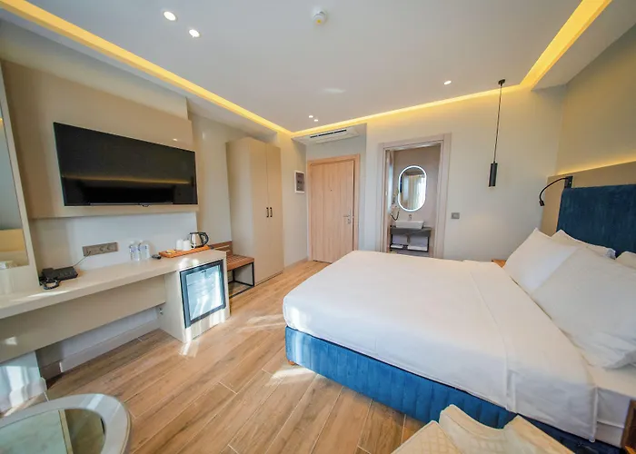 The Palm Bosphorus Hotel Istanbul