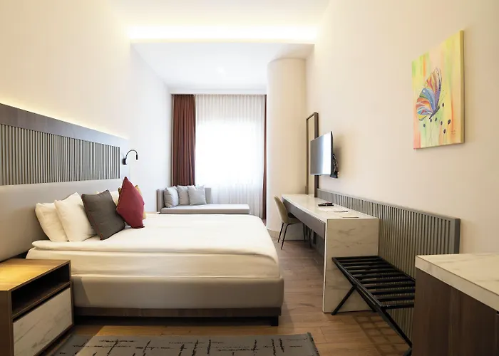 Mira Inn Lara Antalya