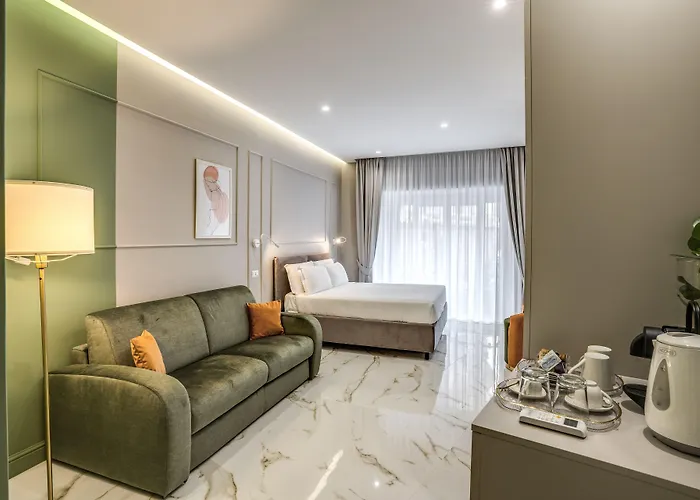 The Oasis Hotel Naples