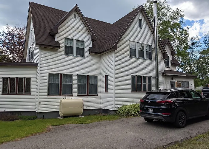 Hill Road Manor Bed & Breakfast Grand Falls