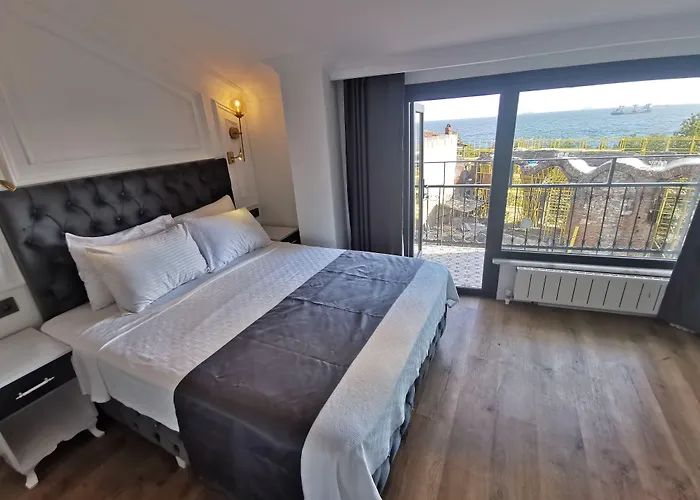 Efzen Hotel Istanbul