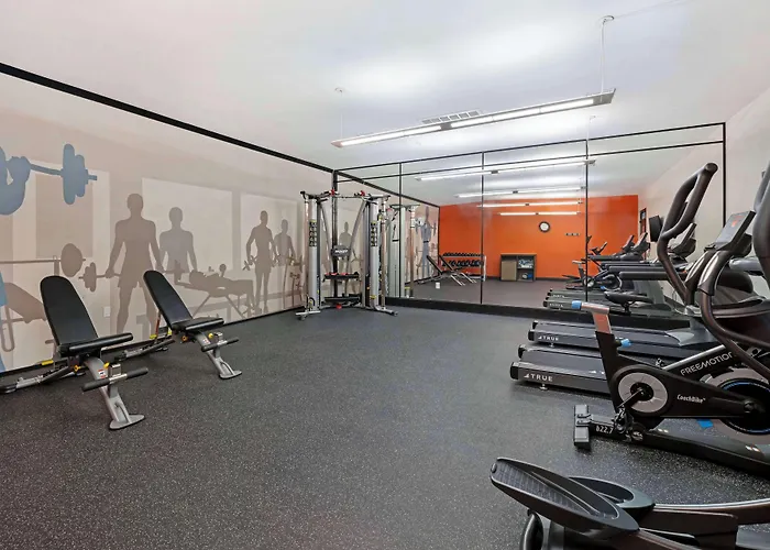 Best Western Plus Executive Residency Carlsbad Hotel