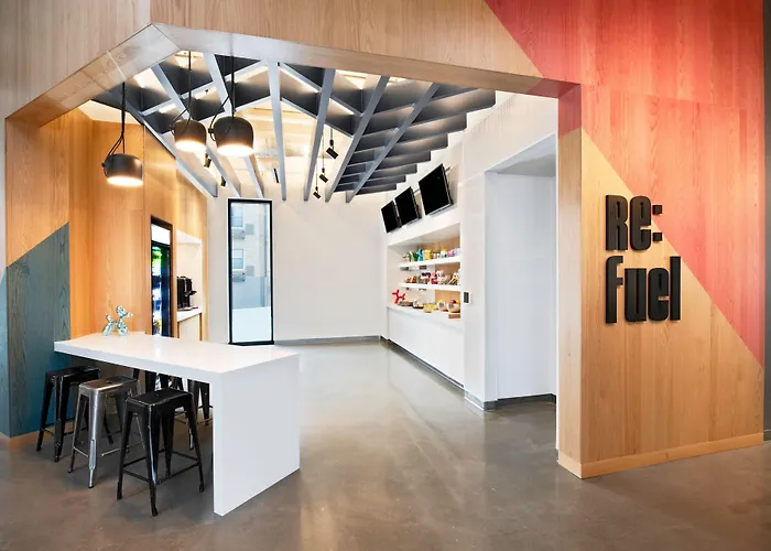 Aloft By Marriott Kansas City Country Club Plaza