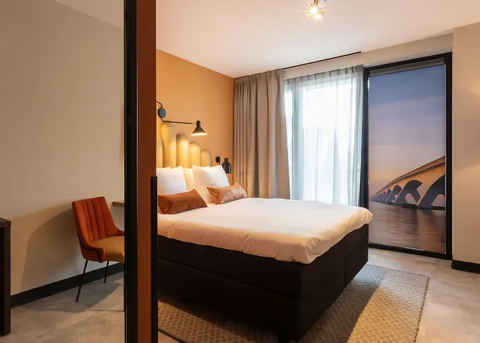 Hotel Zeeuws Licht I Kloeg Collection Dishoek