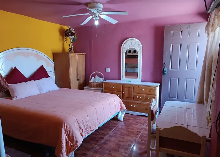 Hospedaje Barato Mi Casita de Colores Tijuana