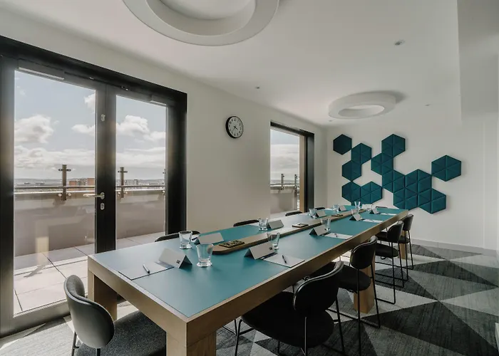 Holiday Inn Express Liverpool - Central By Ihg
