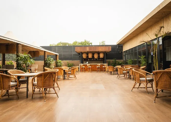 Zone Connect By The Park Saket New Delhi Hotel