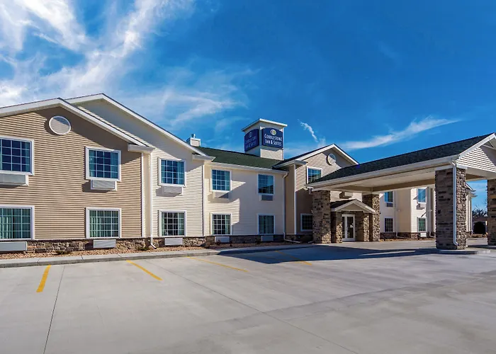 Cobblestone Inn & Suites - Holdrege