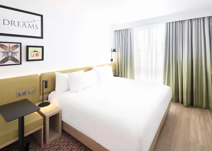 Hotel Hampton By Hilton Rochdale