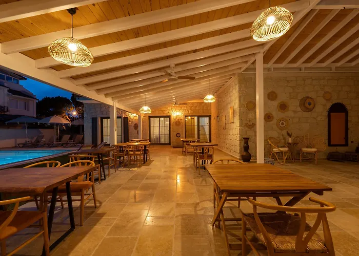 Hatica by Fora Alaçatı Çeşme