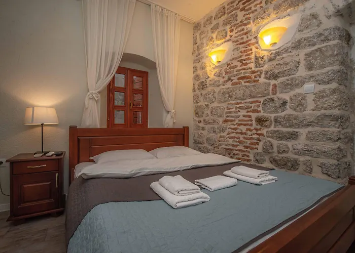 Antika Guesthouse Kotor