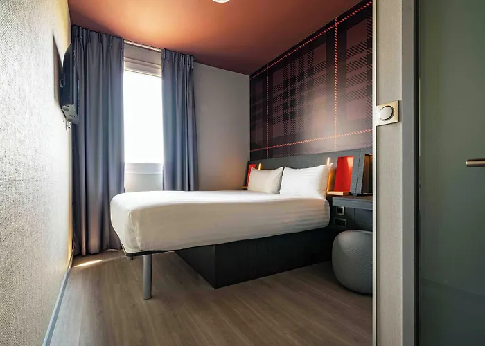 Easyhotel Paris Charles De Gaulle Villepinte Tremblay-en-France