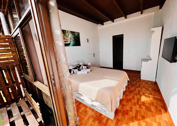 Bed and Breakfast El jardin de Iris Santa Cruz de Tenerife