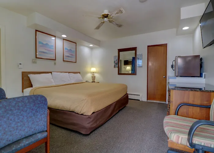 Brookside Inn & Cottages Saco
