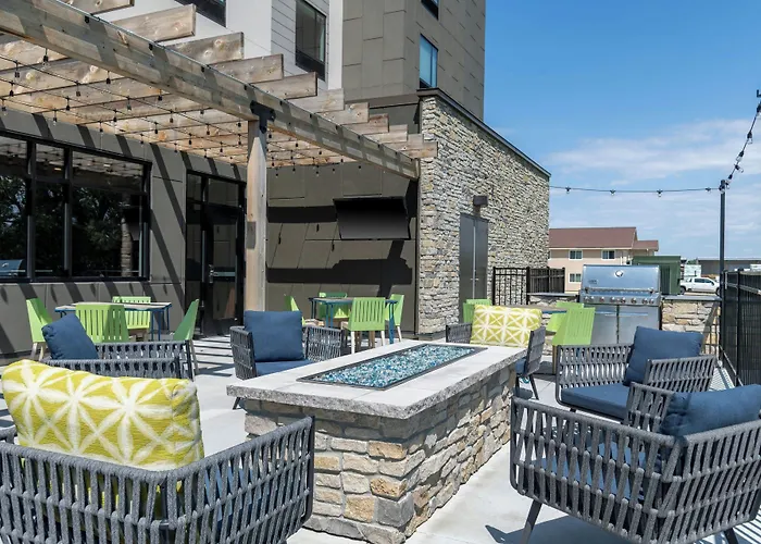 Fairfield By Marriott Inn & Suites Norfolk