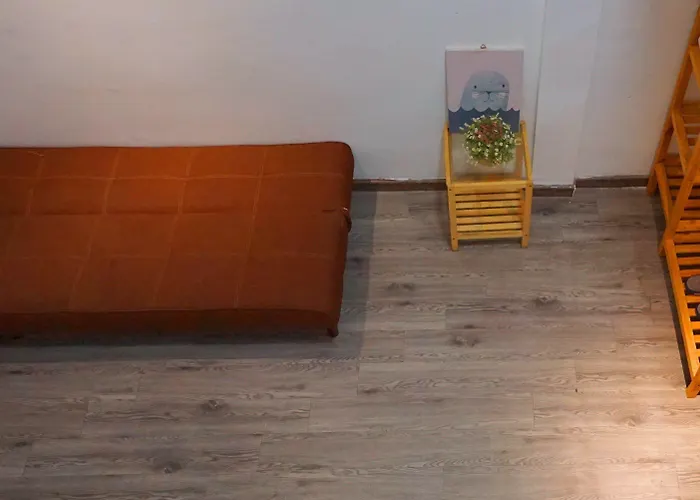 Language Exchange Hotel 3 TP. Hồ Chí Minh