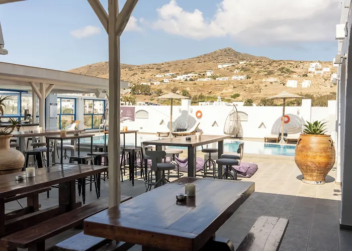 Sunrise Hotel Chora 