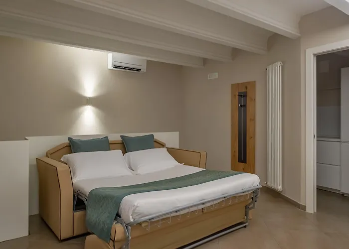 Bonacolsi Collection, Mantegnahotels Mantova