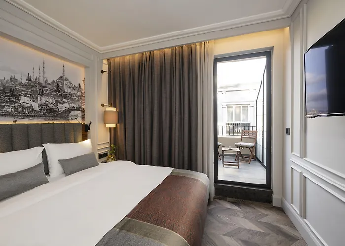 Livro Hotel Istanbul