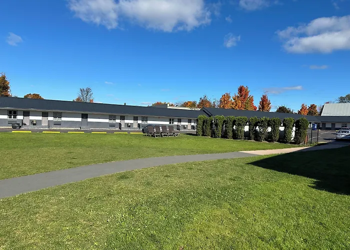 Glengarry Extended Stays Truro
