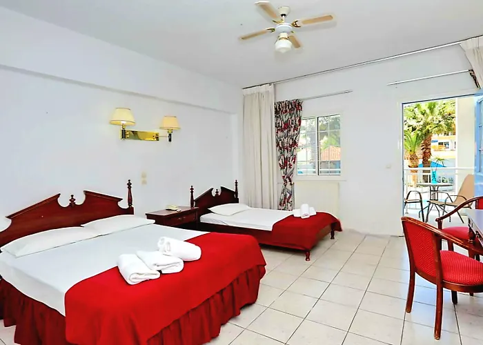 Dolphin Hotel Skopelos Town