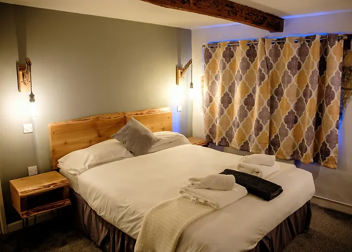 Mullions 51 B&B Street