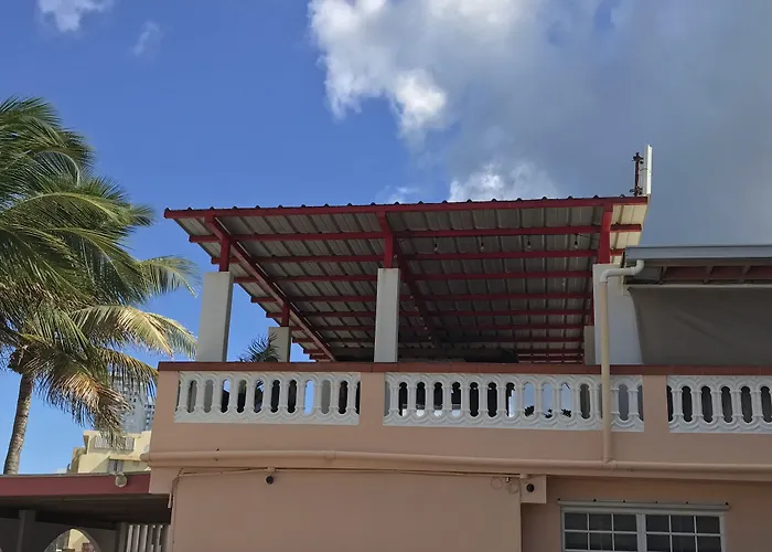 Luquillo Sunrise Beach Inn