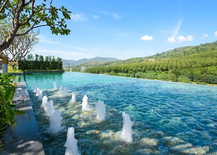 Hotel Ramada Plaza By Wyndham Chao Fah Phuket