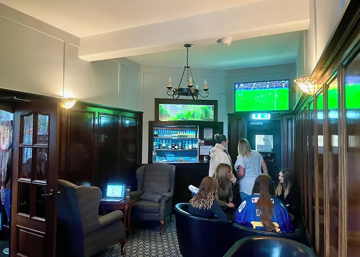 The Elbow Room Kirkcaldy