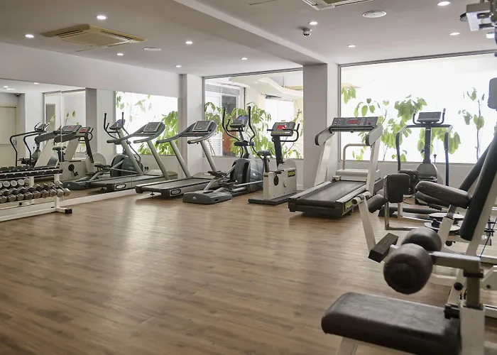 Sunrise Oasis Hotel & Waterpark Protaras