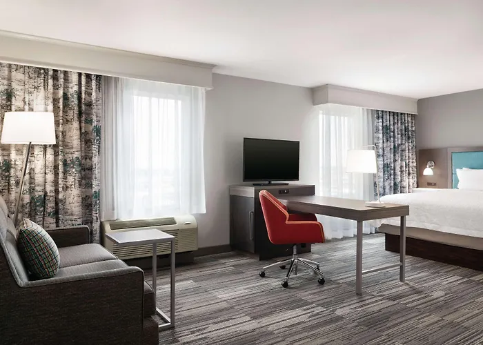 Hampton Inn Champaign Southwest