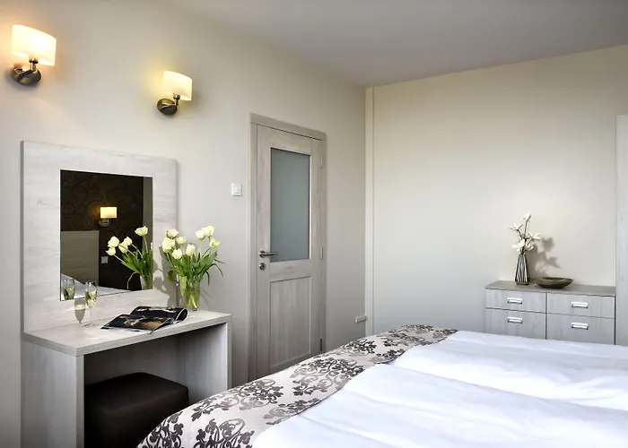 Hotel Magnolia Piest'any