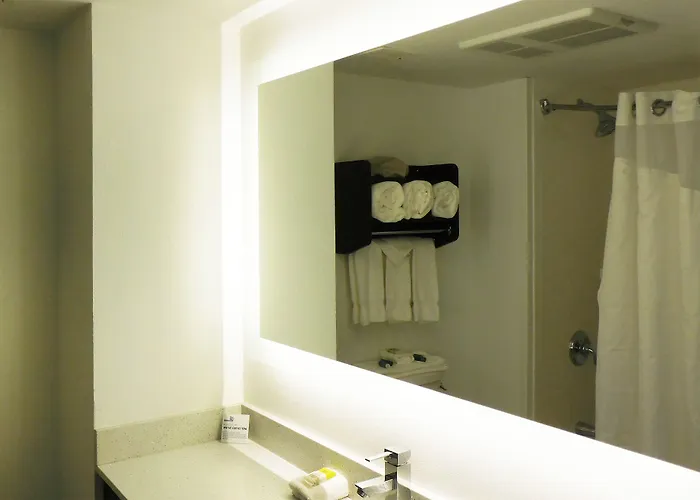 Holiday Inn Express - Coventry S - West Warwick Area By Ihg