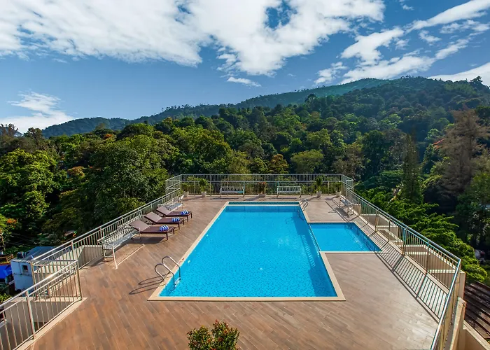 Sterling Thekkady Hotel