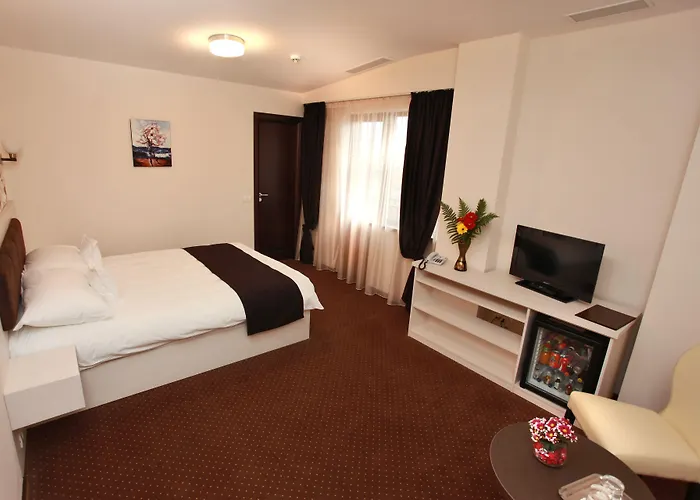 West Plaza Hotel Bukarest