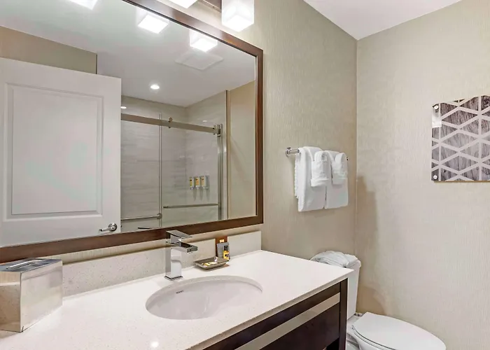 Best Western Plus Philadelphia-Pennsauken Hotel Cherry Hill