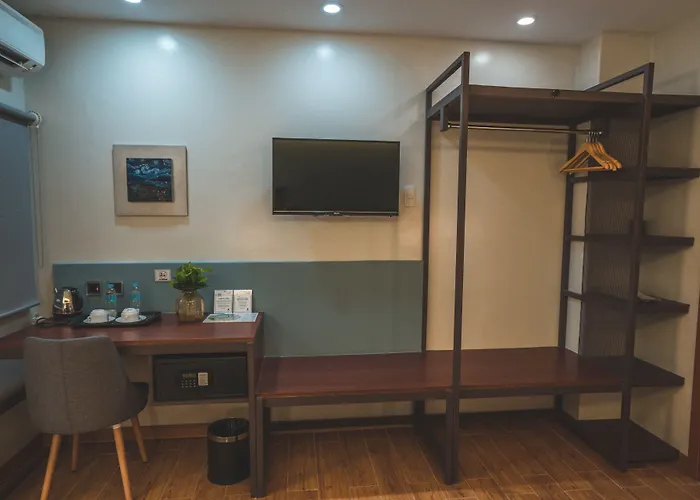 Henia Hotel Dumaguete City