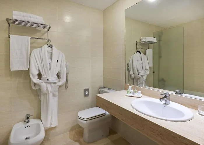 Nh Barcelona Eixample Otel