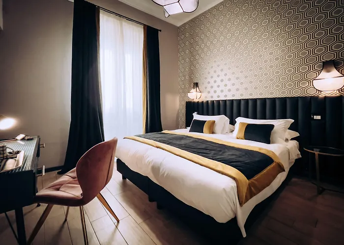 Mi Hotel Home Rom