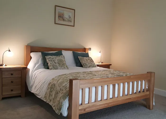 Pontyclerc Farm House Bed And Breakfast Ammanford