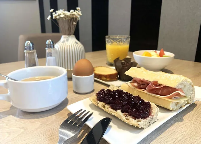 Ibis Styles Rouen Nord-Barentin Hotel