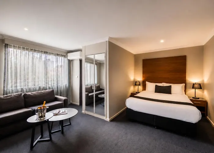 Crest On Barkly Hotel Melbourne