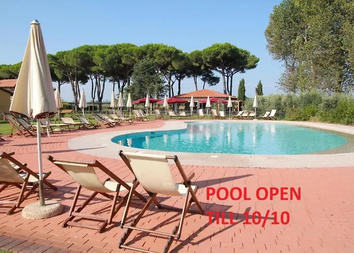 La Fattoria Di Tirrenia Aparthotel