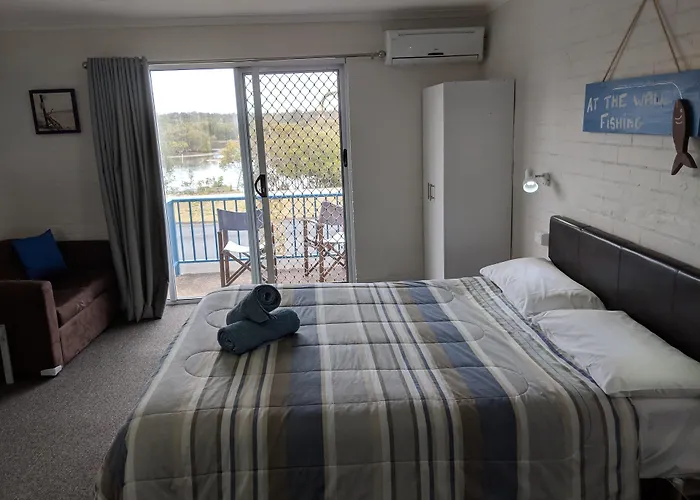 Harrington Village Motel