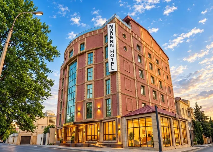 Modern Hotel Bakü