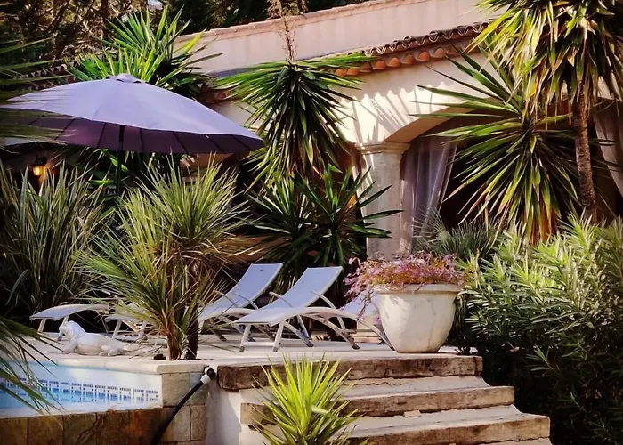 Maison Prestige Saint Tropez By Roberto Geissini Grimaud