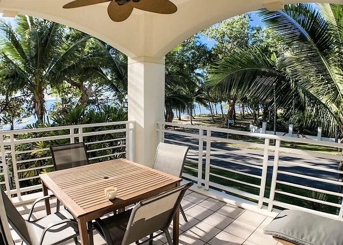 Villa Beach Palm Cove Clifton Beach