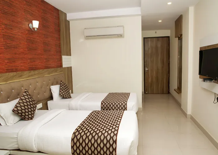 Hotel Ganges Grand - 600M From Kashi Vishwanath Temple Varanasi