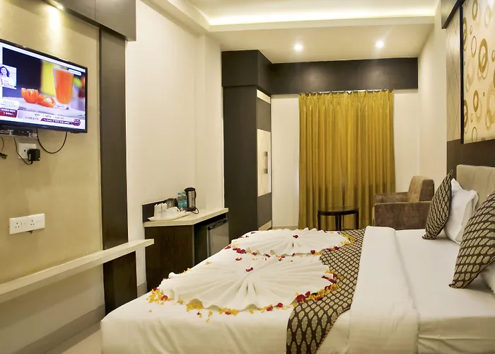 Hotel Ganges Grand - 600M From Kashi Vishwanath Temple Varanasi