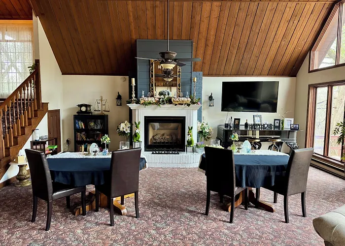 Otter Creek Eau Claire Altoona Bed & Breakfast